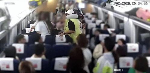 高铁事件的爆料过程视频,全程回顾事件始末 第3张 高铁事件的爆料过程视频,全程回顾事件始末 第3张