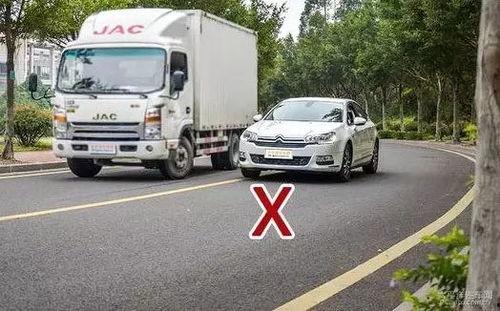 长春大货车爆料事件视频,真相与争议交织的街头冲突  第2张 长春大货车爆料事件视频,真相与争议交织的街头冲突  第2张