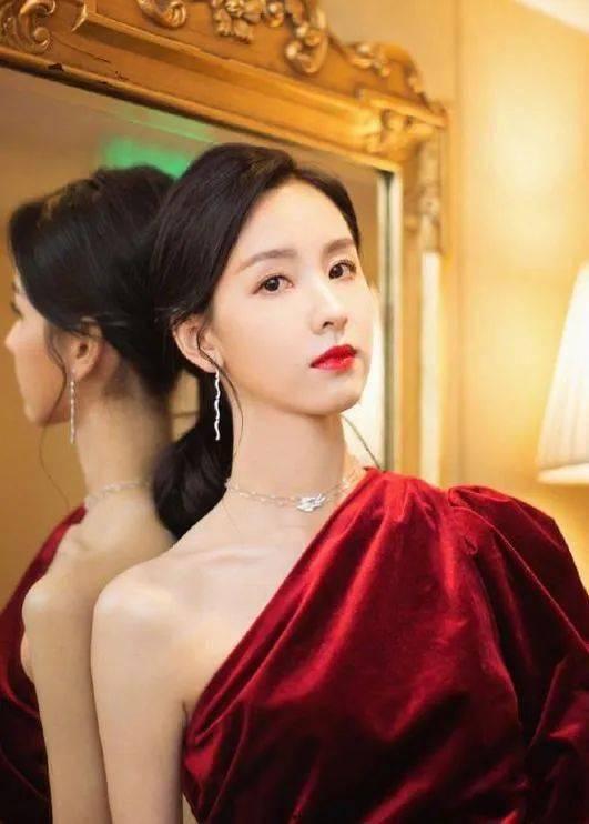 王艺哲最新爆料,揭秘娱乐圈不为人知的幕后真相  第2张 王艺哲最新爆料,揭秘娱乐圈不为人知的幕后真相  第2张