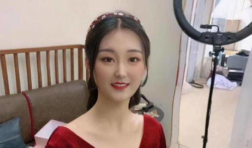 小石榴新女友爆料视频,女友爆料视频引发热议