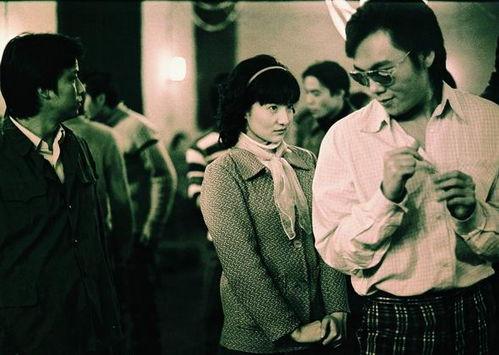 电影青红在线观看,穿越时空的青春记忆  第1张