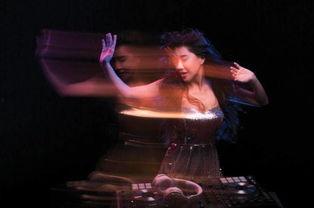 一路夜蒲粤语在线观看,粤语经典电影一路夜蒲在线观影指南  第2张