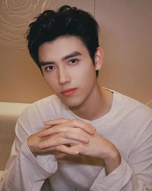 陈飞宇 吃瓜娱乐圈,揭秘明星幕后故事 第3张 陈飞宇 吃瓜娱乐圈,揭秘明星幕后故事 第3张