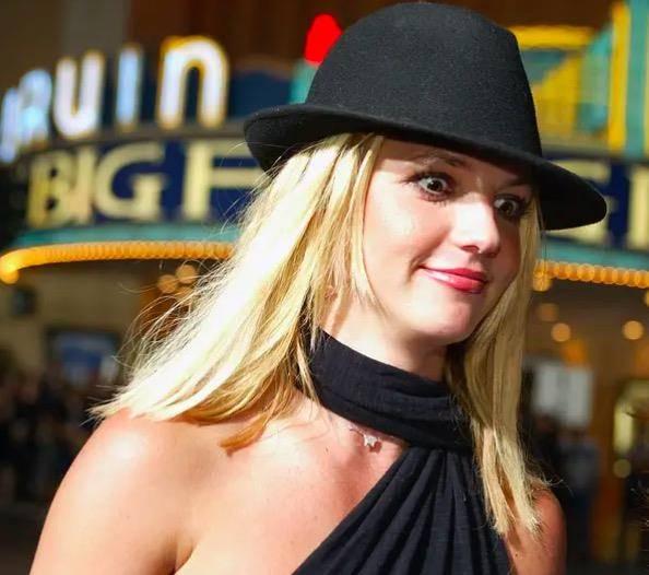 欧美的娱乐圈爆料,明星私生活大揭秘! 第1张 欧美的娱乐圈爆料,明星私生活大揭秘! 第1张