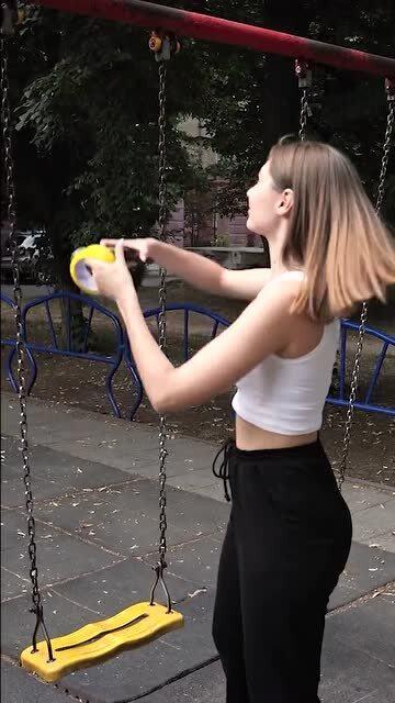 国外小姐姐爆料视频大全,揭秘真实生活瞬间  第1张