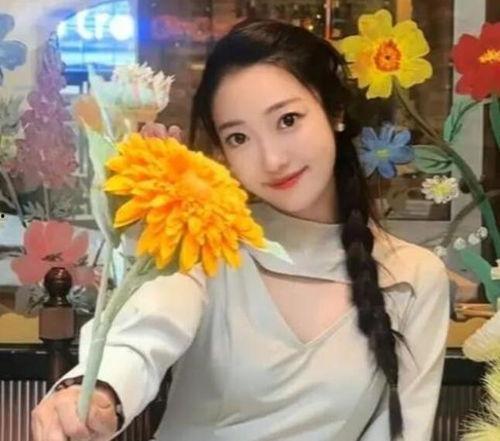 刘婆子爆料网红视频大全,网红视频大全背后的惊人真相 第2张 刘婆子爆料网红视频大全,网红视频大全背后的惊人真相 第2张
