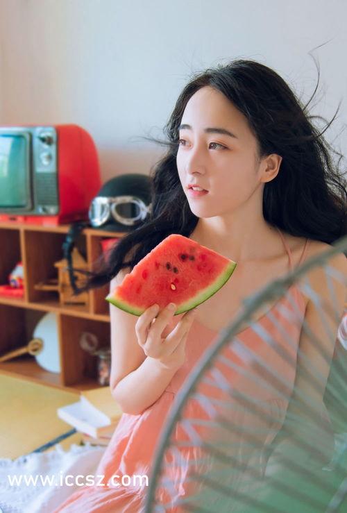 刘婆子爆料网红视频大全,网红视频大全背后的惊人真相 第3张 刘婆子爆料网红视频大全,网红视频大全背后的惊人真相 第3张