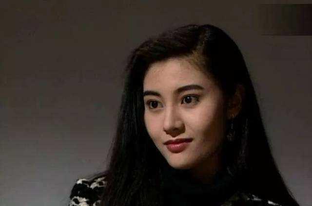 李嘉欣爆料小小莎视频,真相背后引人深思  第2张